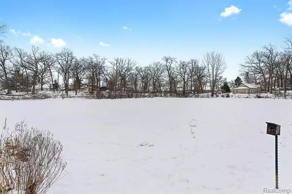 Green Oak Twp, MI 48116,6255 BROWNING CRT