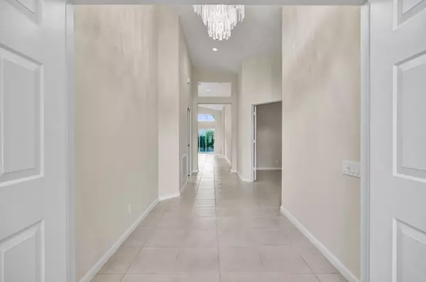 Boynton Beach, FL 33437,7038 Haviland CIR