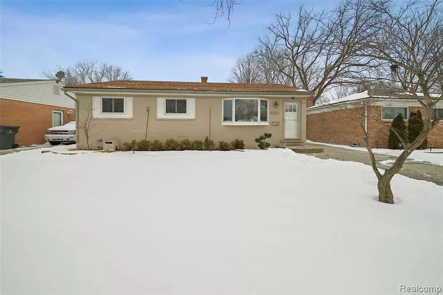 23409 Glenbrook Street, Saint Clair Shores, MI 48082 2198