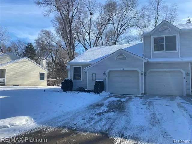 Fenton, MI 48430,133 MEADOW POINTE DR