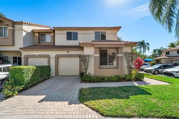 6831 Via Regina, Boca Raton, FL 33433