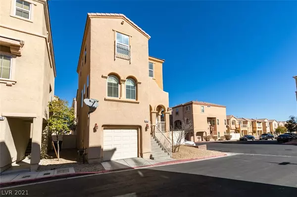 Las Vegas, NV 89129,10624 Yarrow Root Court