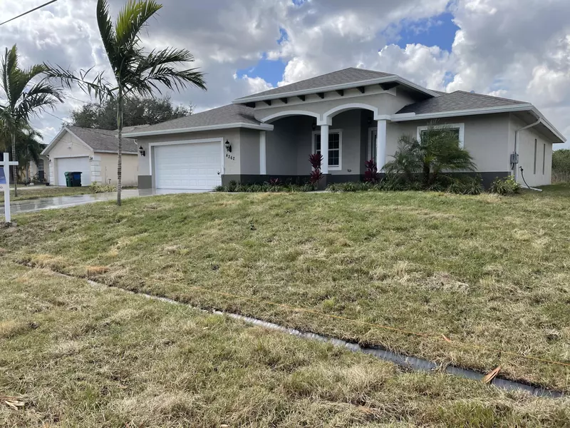 4262 SW Ragen ST, Port Saint Lucie, FL 34953