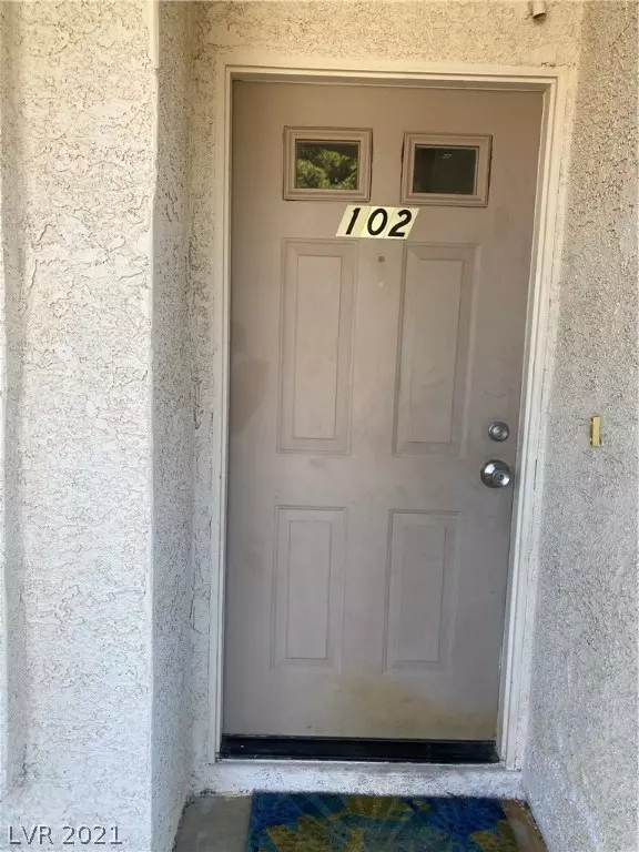 Las Vegas, NV 89103,4805 Nara Vista Way #102