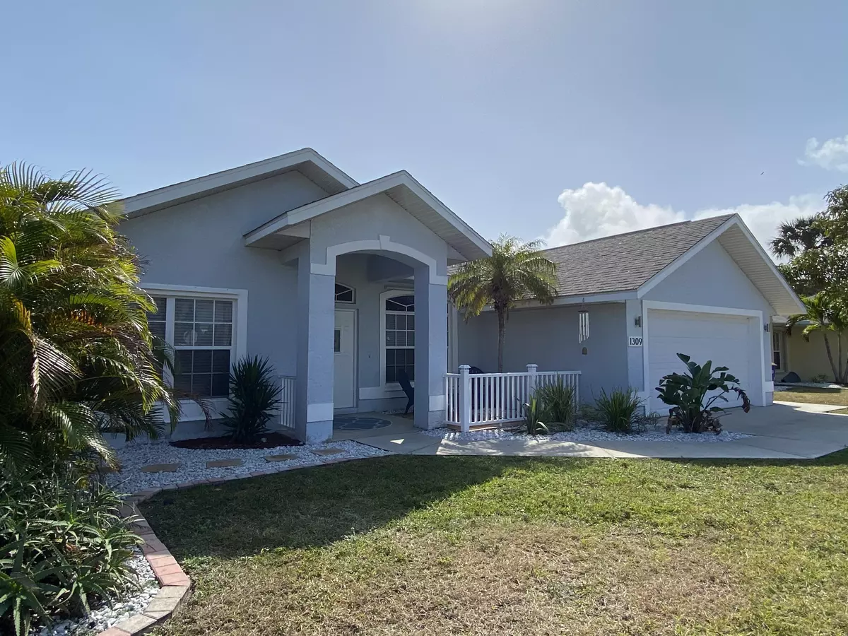 Fort Pierce, FL 34949,1309 Carlton CT