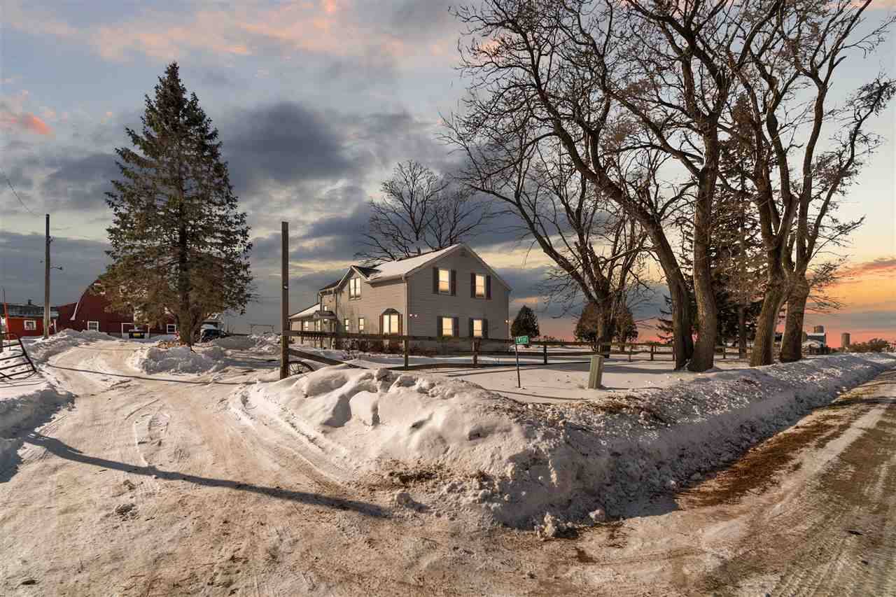 W9361 Hwy 14, Darien, WI 53114