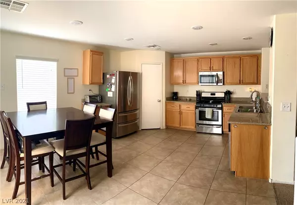 Las Vegas, NV 89139,4767 Pearl Bay Court #4