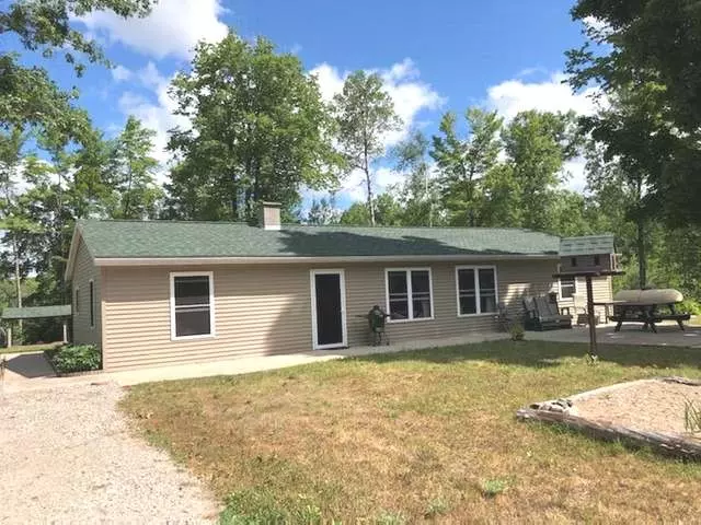 401 BUCKLEY ROAD, Farwell, MI 48622