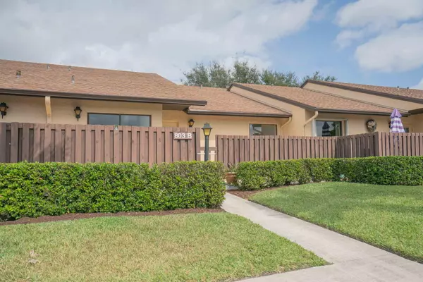 Greenacres, FL 33415,803 Sky Pine WAY B