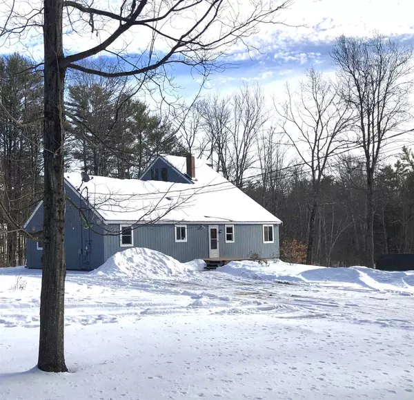 20 Lowden RD, Barnstead, NH 03225