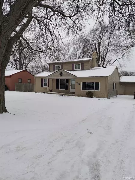 28009 GRANT Street, Saint Clair Shores, MI 48081 1420