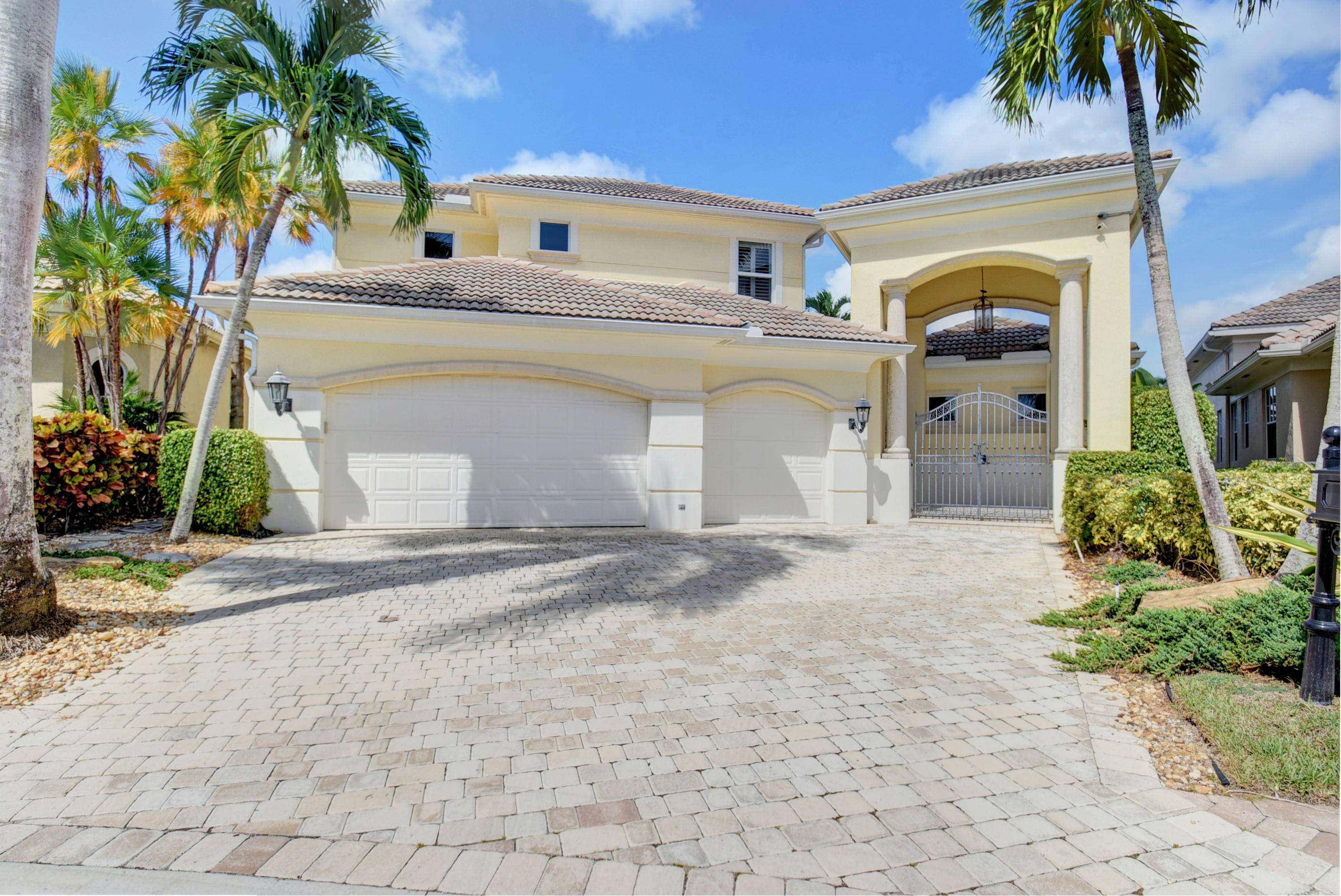 Boca Raton, FL 33496,4015 Avalon Pointe DR
