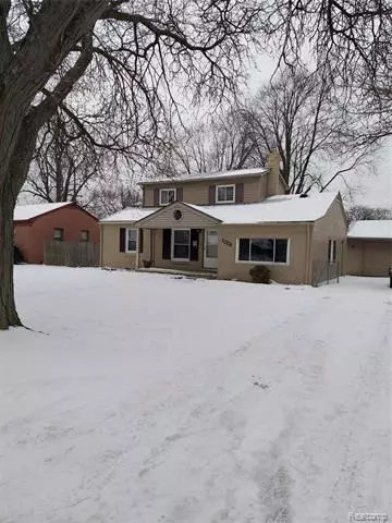 28009 GRANT ST, St. Clair Shores, MI 48081