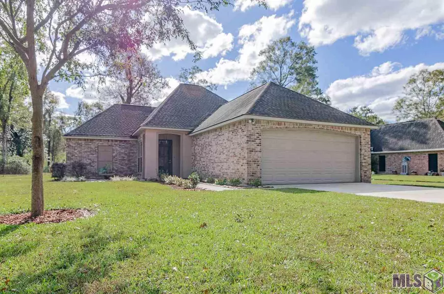 7020 CHANDLER BLUFF RD, Denham Springs, LA 70706