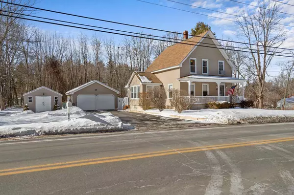 82 Mammoth RD, Hooksett, NH 03106