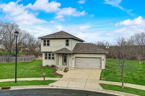 Sun Prairie, WI 53590,732 Bluestem Ct