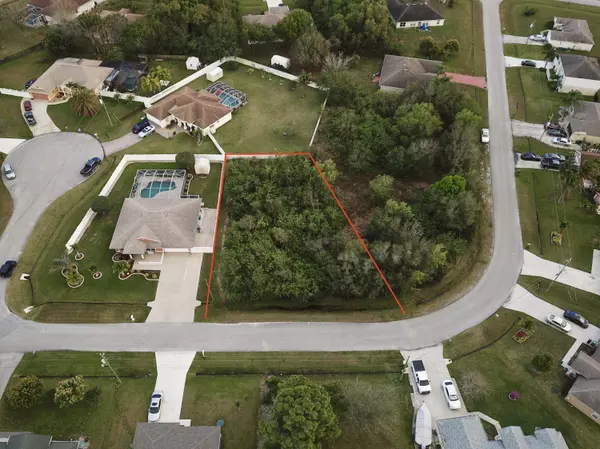 Port Saint Lucie, FL 34986,5227 NW North Piper CIR