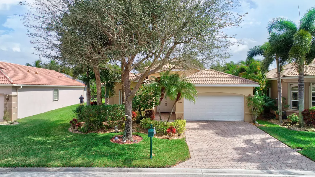 6644 Via Rienzo, Lake Worth, FL 33467