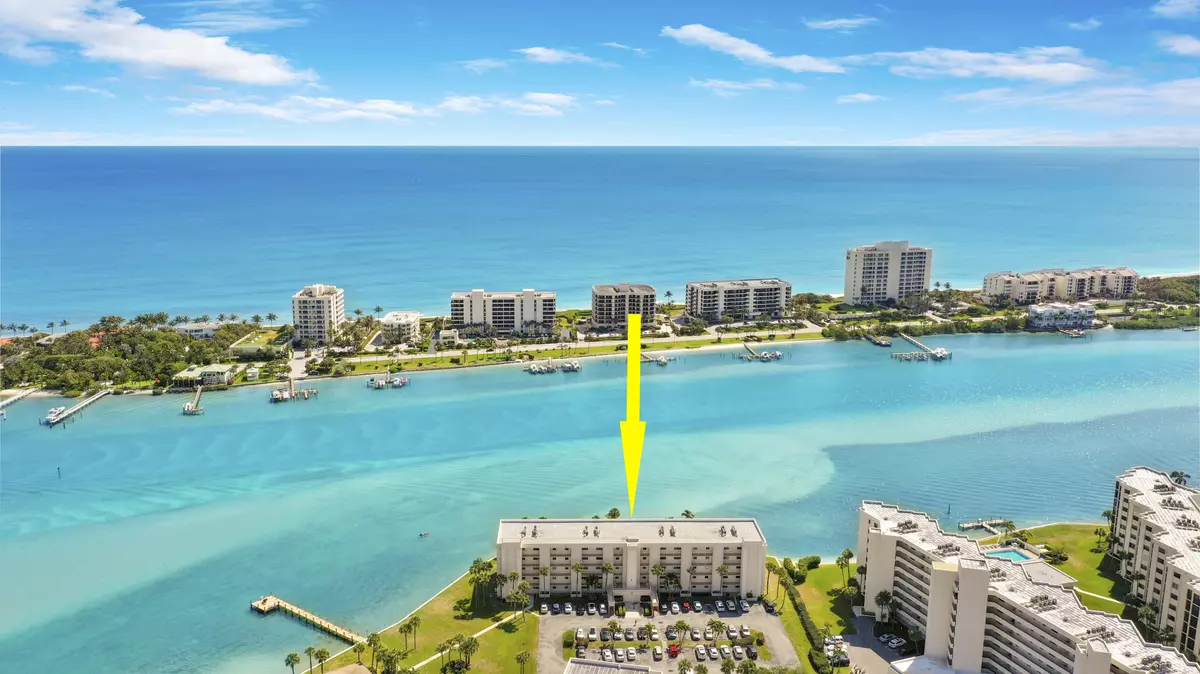 Jupiter, FL 33469,100 Intracoastal PL 208