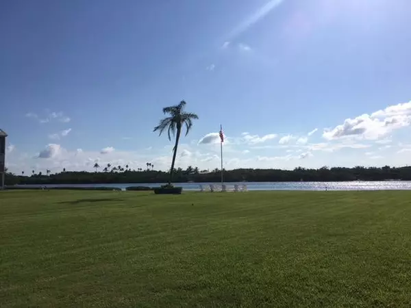 Tequesta, FL 33469,100 Waterway RD E104