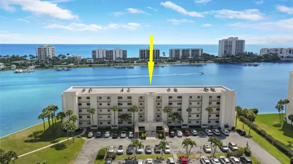 Jupiter, FL 33469,100 Intracoastal PL 208