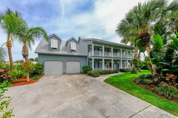 8575 SE Mangrove ST, Hobe Sound, FL 33455