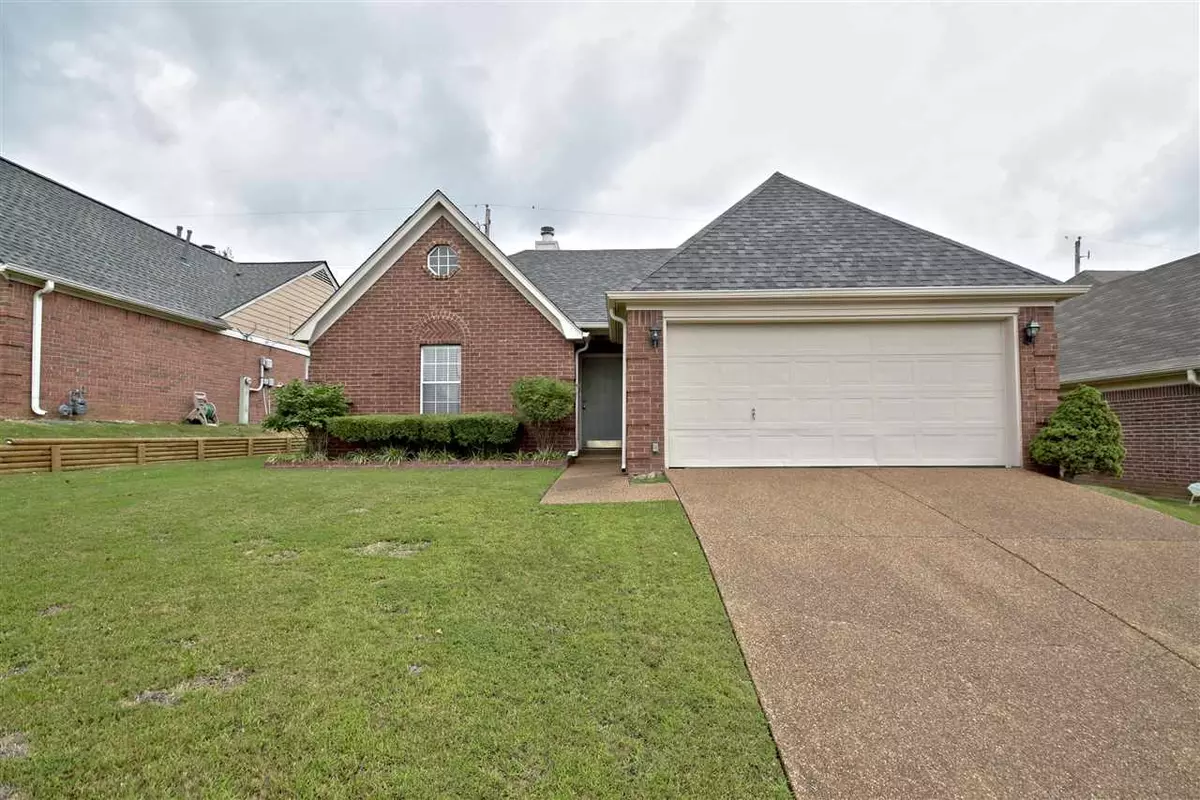 Lakeland, TN 38002,9584 CHI CHI LN