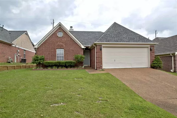 Lakeland, TN 38002,9584 CHI CHI LN