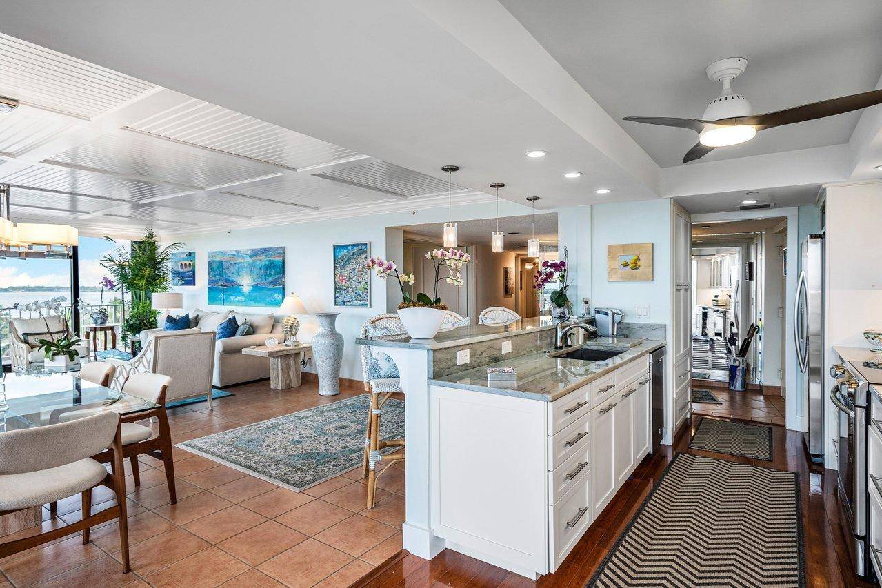 Palm Beach, FL 33480,3400 S Ocean BLVD 6hi