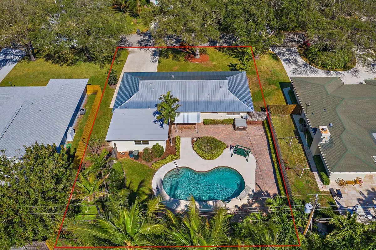 Palm Beach Gardens, FL 33410,2430 E Hope LN