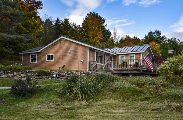 44 Knox Hill RD, Orwell, VT 05760