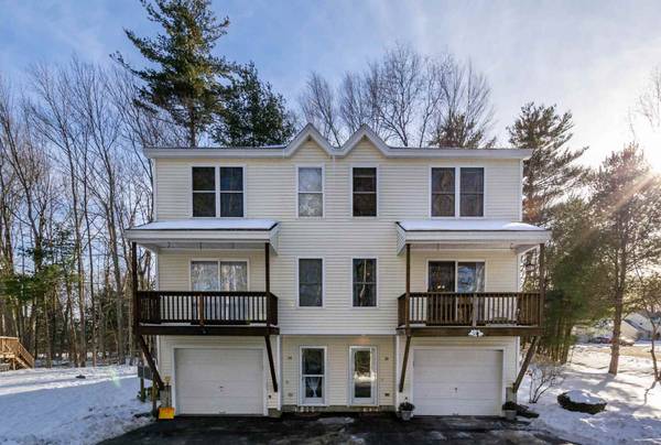 33 Chandler LN, Epping, NH 03042