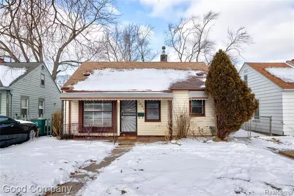 2081 WOODWARD HTS, Ferndale, MI 48220