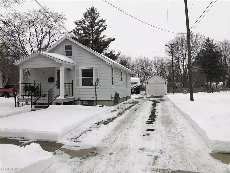 67675 Gleason St., Richmond, MI 48062