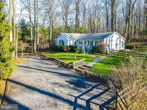 32651 MOUNT WEATHER RD, Bluemont, VA 20135