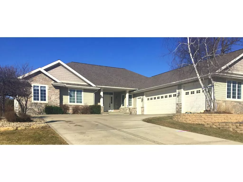 Sun Prairie, WI 53590,3038 BUNKER VIEW