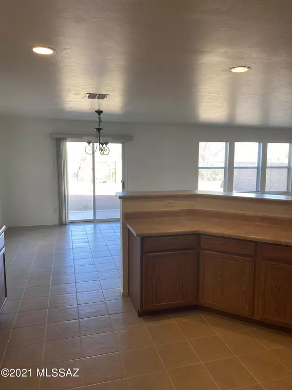 Sahuarita, AZ 85629,1114 W Camino Hombre Viejo