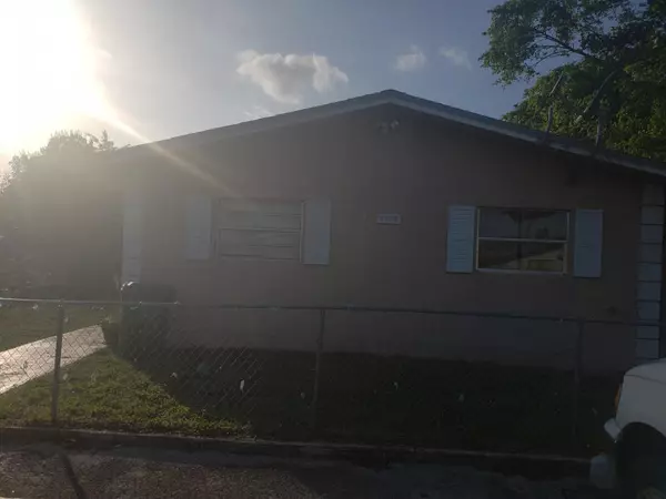 Fort Lauderdale, FL 33317,1811 SW 44th AVE