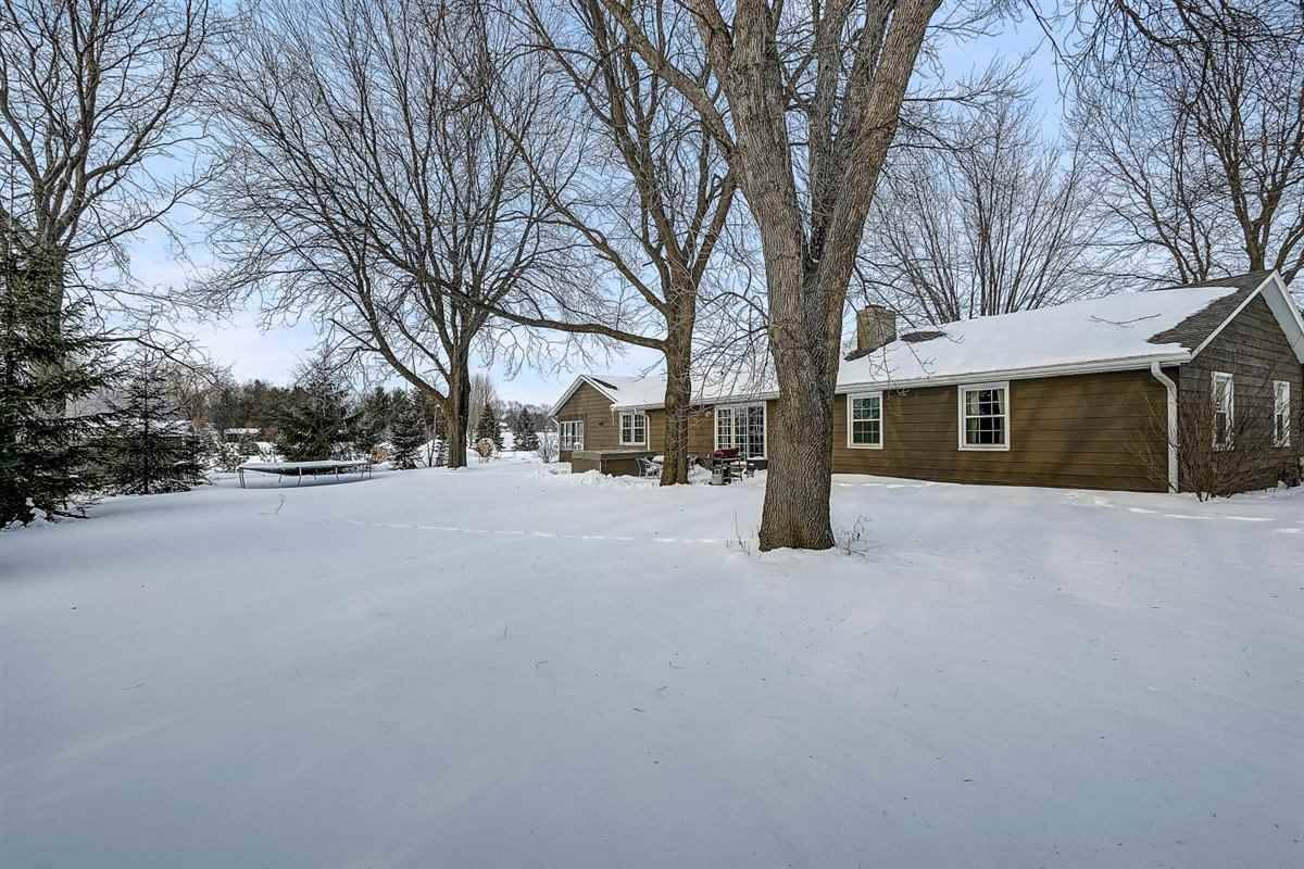 Deforest, WI 53532,6411 S Windsor Prairie Rd