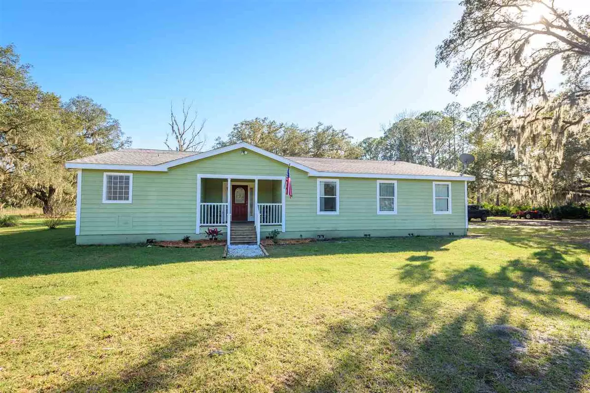 East Palatka, FL 32131,133 County Road 207a