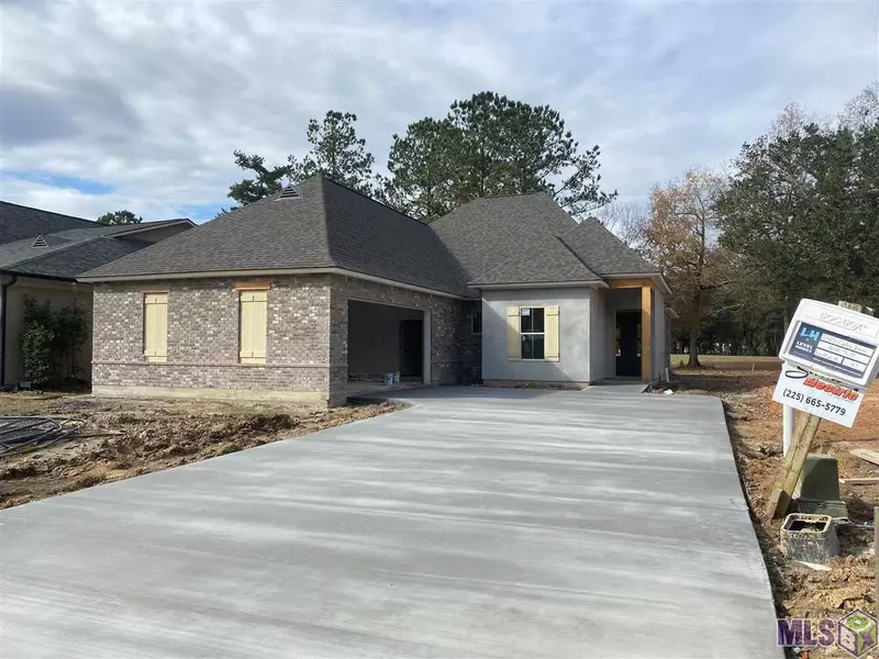 23805 CARTER TRACE, Springfield, LA 70462