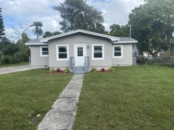 712 S 9th ST,  Fort Pierce,  FL 34950