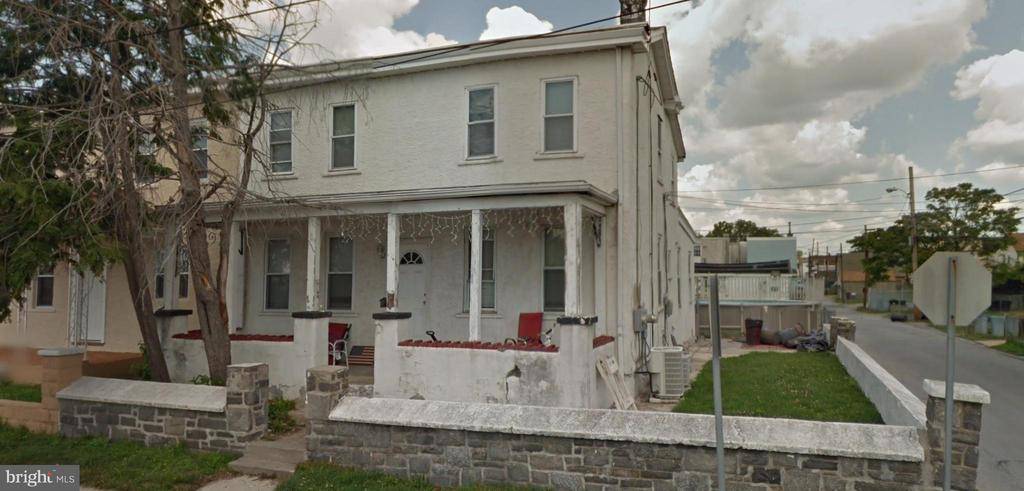 Marcus Hook, PA 19061,2 W 7TH ST