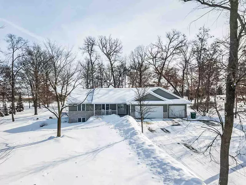 N5668 Shea Ln, Albany, WI 53502