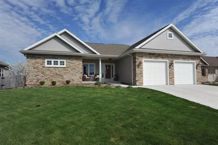 4414 Snowy Ridge Tr, Windsor, WI 53598