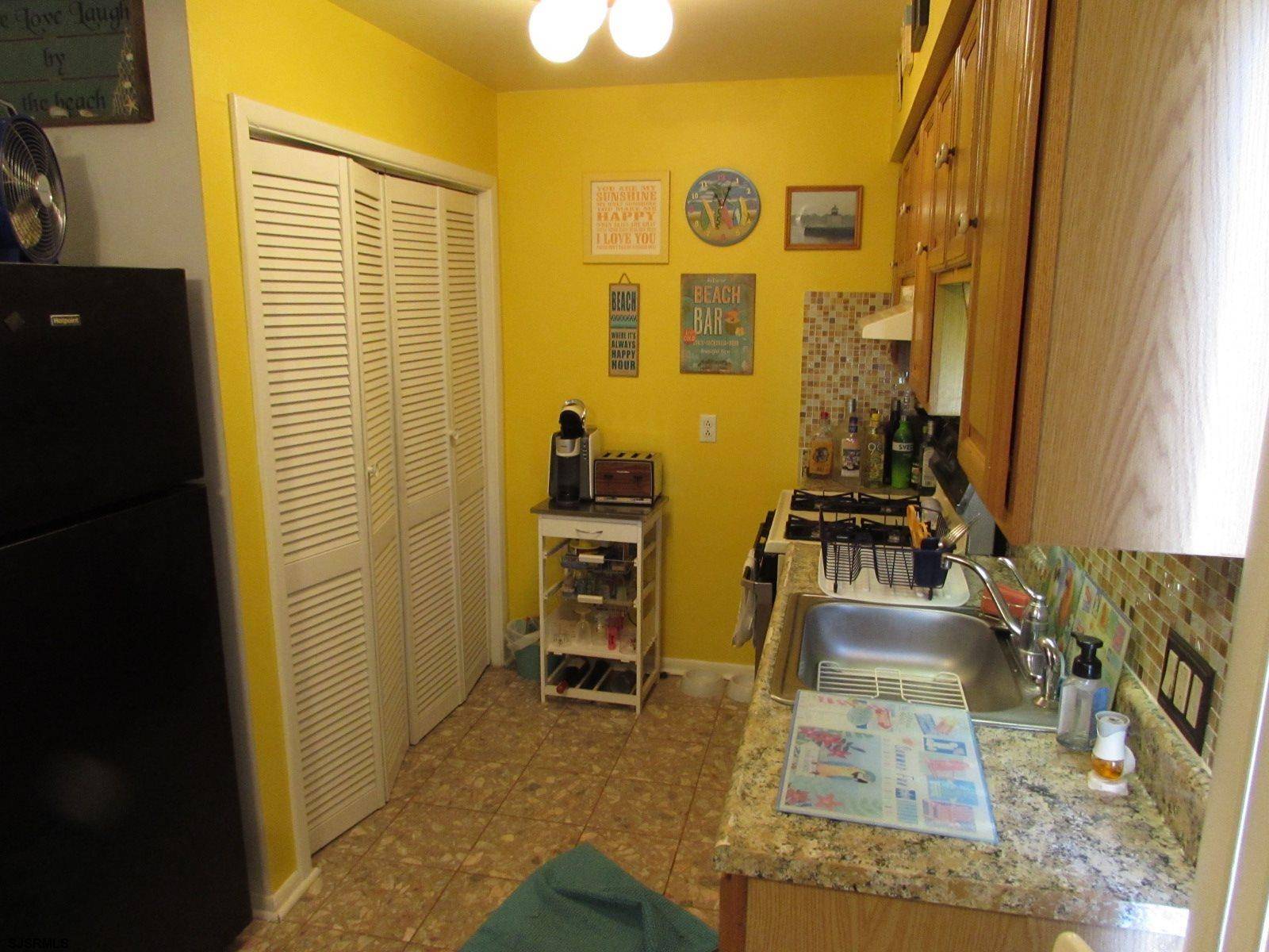 Ventnor, NJ 08406,6 N Newport  UNIT a6 #A6