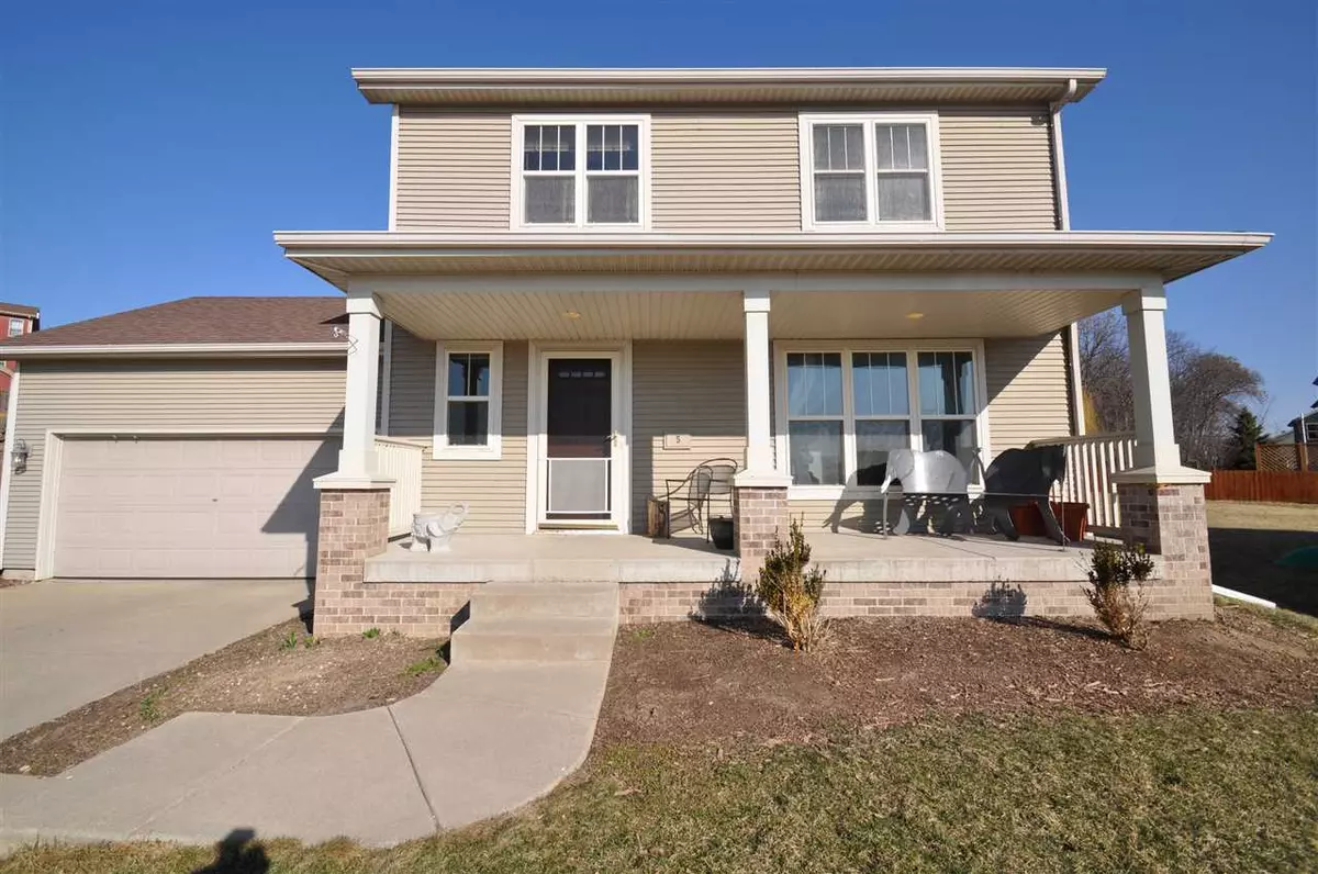 Madison, WI 53718,5 Deschamp Ct