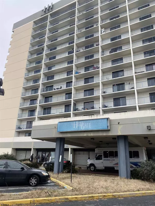 655 Absecon Blvd Apt 902, Atlantic City, NJ 08401