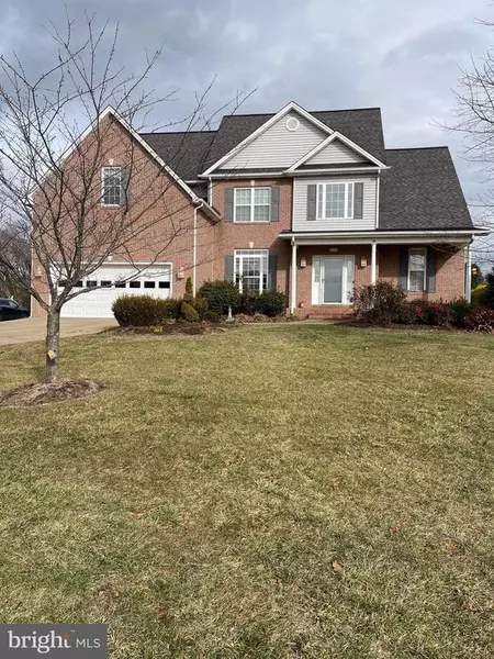 348 HERMITAGE BLVD, Berryville, VA 22611