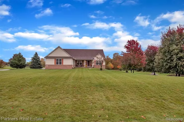 5755 Katz Farm, Saline, MI 48176